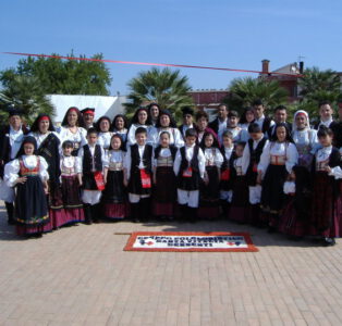 Gruppi Folkloristici